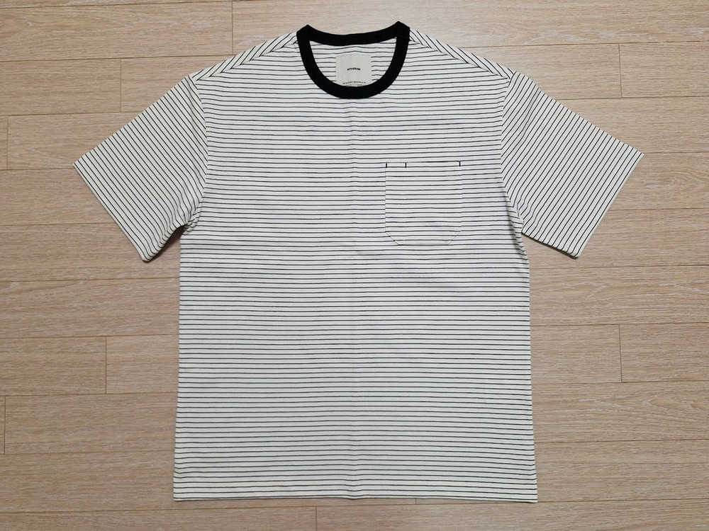 (새상품)인더로우 스트라이프 반팔 티셔츠 2사이즈 이미지