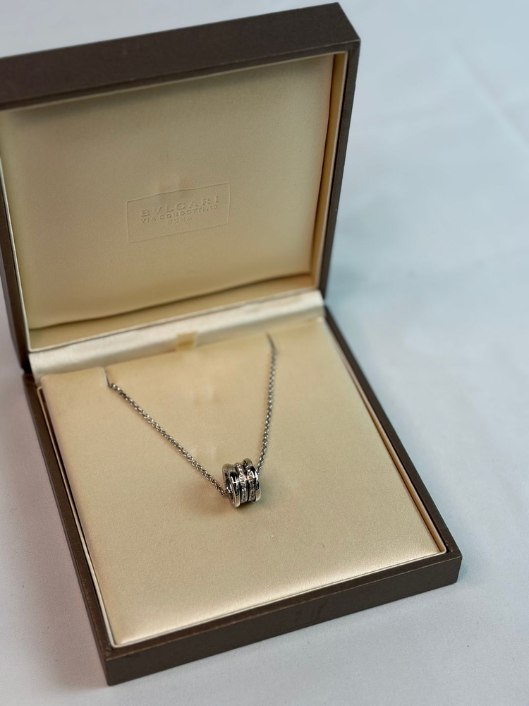 정품 불가리 비제로원 목걸이 화이트골드 파베다이아 이미지