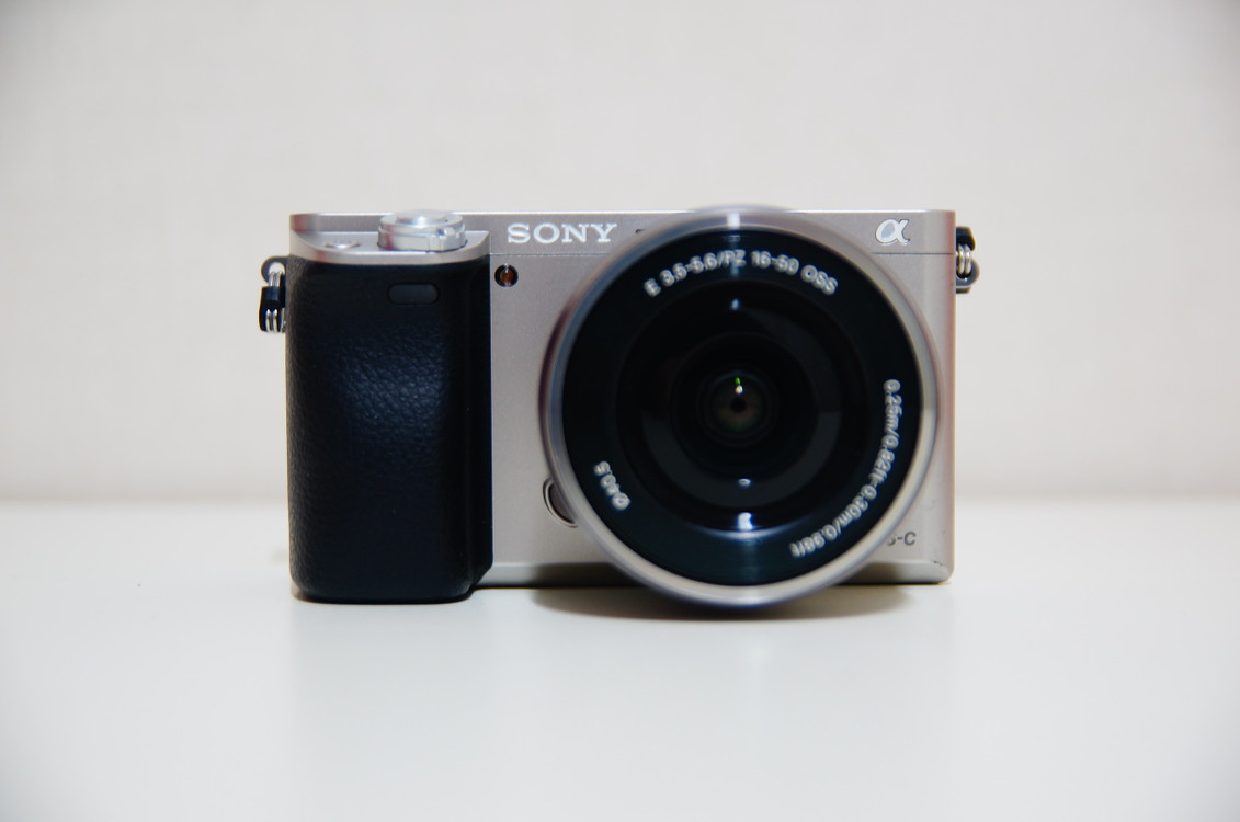 [소니] A6000 실버 미러리스 카메라 팝니다.(6,317컷) 이미지