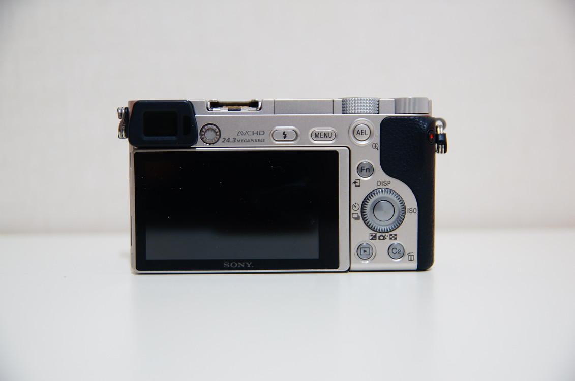 [소니] A6000 실버 미러리스 카메라 팝니다.(6,317컷) 이미지