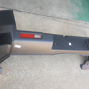 무쏘 Q300 그랜드 26년식 KGM 적재함 리어범퍼 뒷범퍼 신차탈거보관 팝니다 이미지