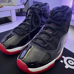 에어조던 11 브레드 팝니다(270) 이미지