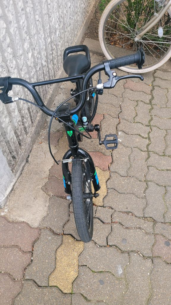 트렉 프리칼리버 16인치 아동자전거 이미지