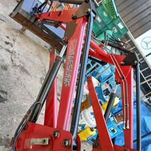 동양트렉터 t483로더입니다 이미지