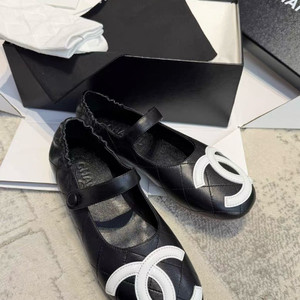 샤넬 깜봉 메리제인 플랫슈즈 이미지