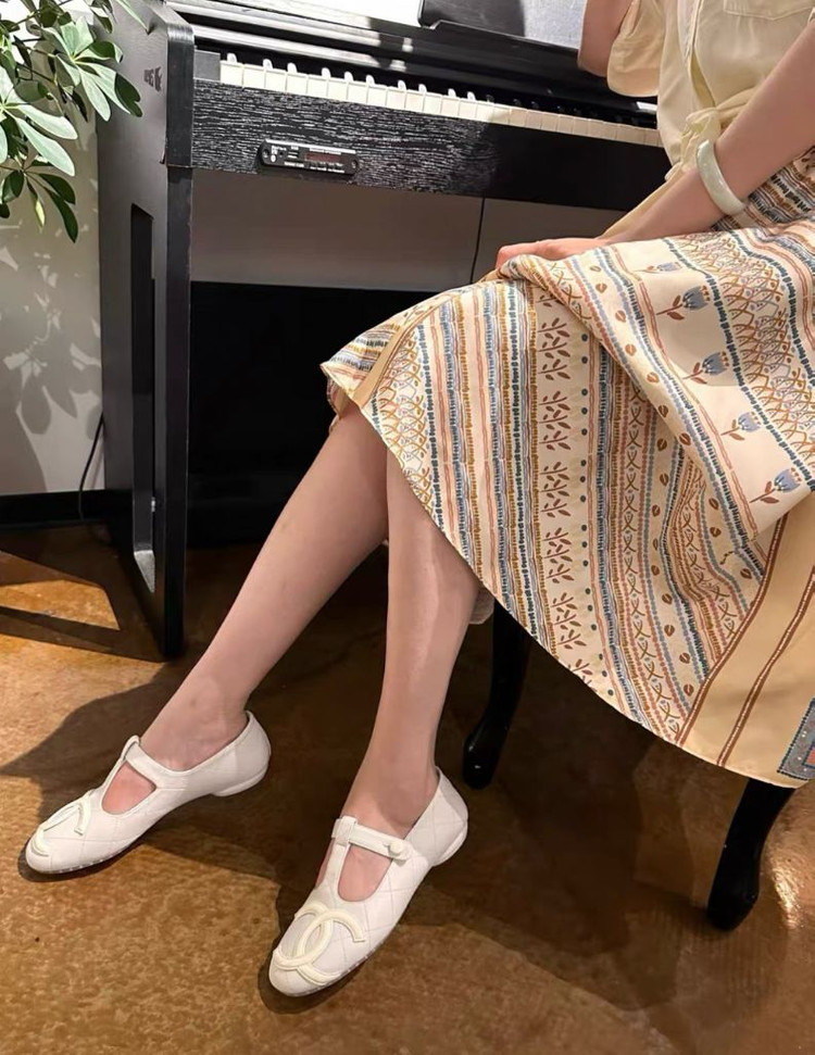 샤넬 깜봉 메리제인 플랫슈즈 이미지