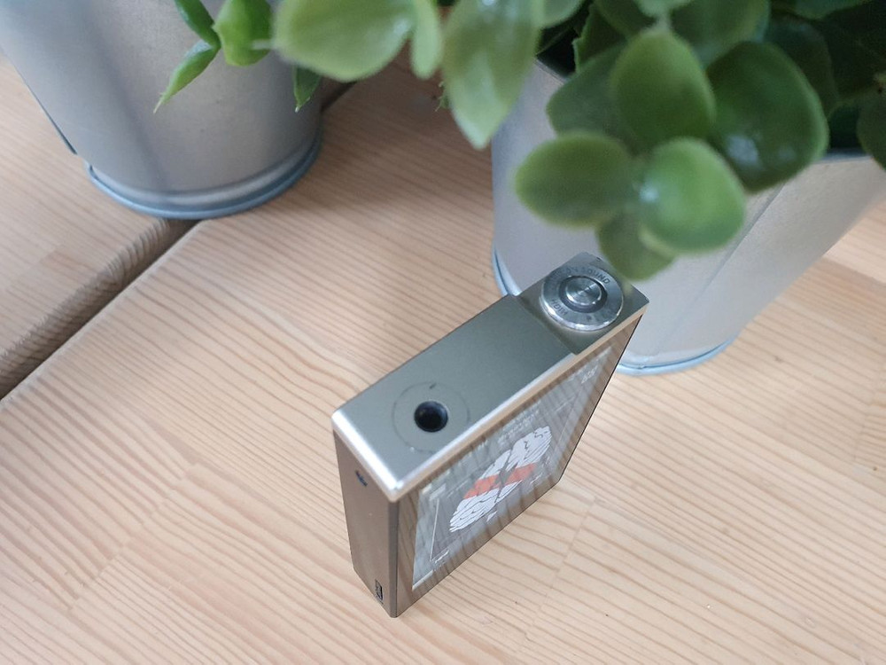 명기 코원 플레뉴D 하이엔드 MP3 플레이어 이미지