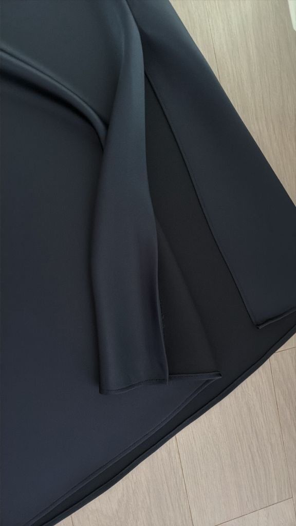 바네사브루노 아떼 롱스커트 팝니다 이미지