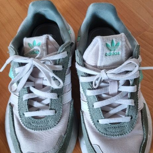 아디다스 키즈 운동화 210 사이즈 이미지