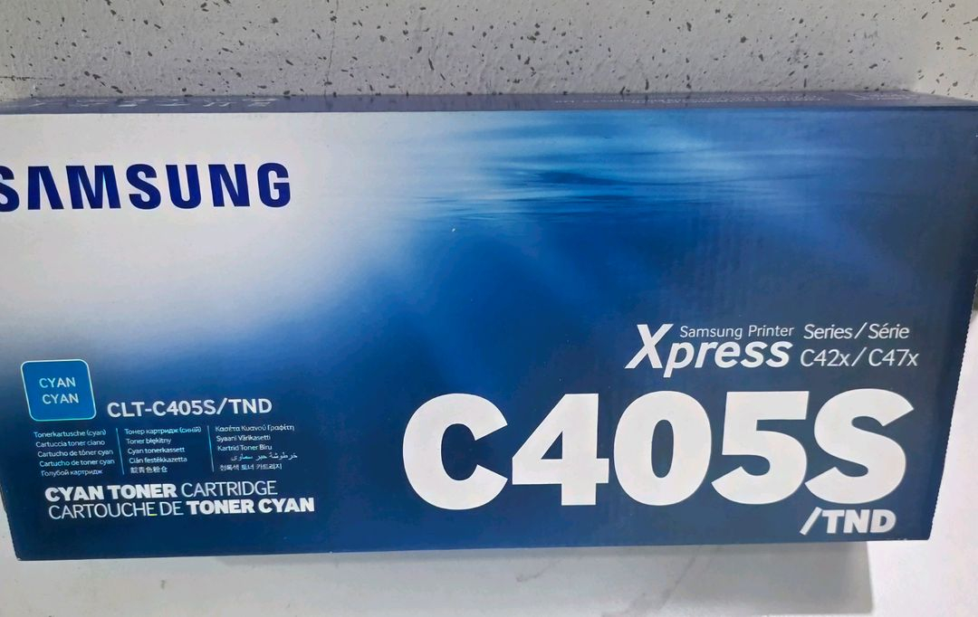 삼성 컬러 레이저프린터 잉크 토너 CLT-C405S 이미지