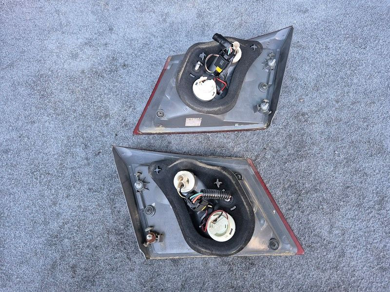 뉴SM5 L43 라구나 테일램프 후미등 데루등 / 트렁크쪽 이미지