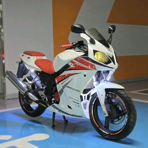 펄아이125 125cc오토바이.(cbr125.gsx125.코멧125.로드윈) 이미지