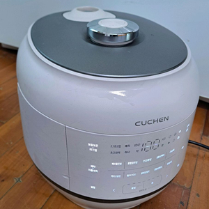 쿠첸10인용 압력밥솥 이미지
