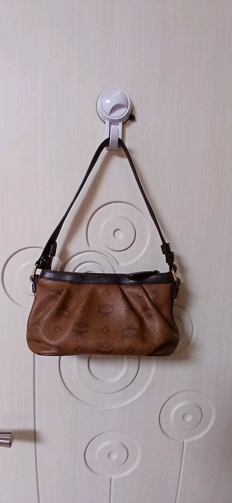 mcm 비세토스 미니숄더백 이미지