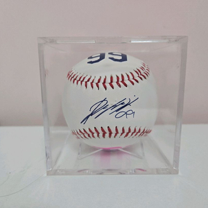 류현진 인쇄 싸인볼 이미지