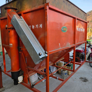 익산농기계 곡물적재함 이미지