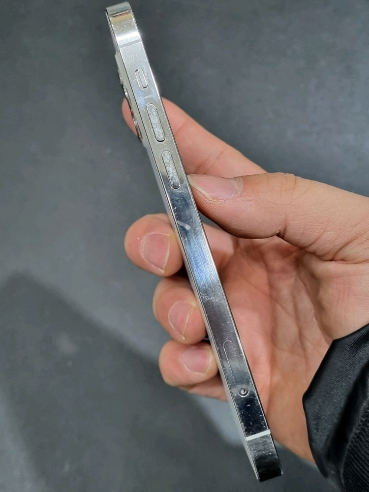 아이폰12프로 256GB 실버 배터리 84% 이미지