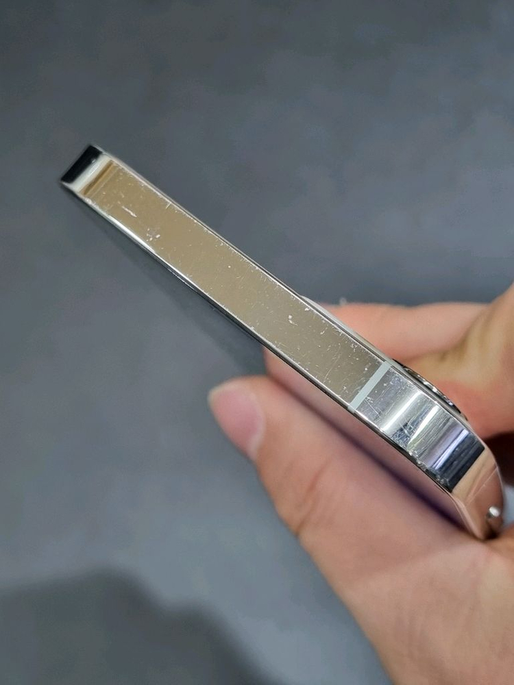 아이폰12프로 256GB 실버 배터리 84% 이미지