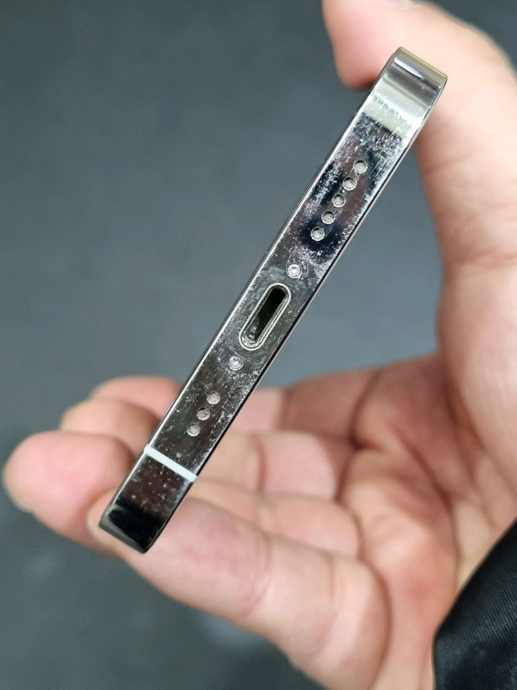 아이폰12프로 256GB 실버 배터리 84% 이미지