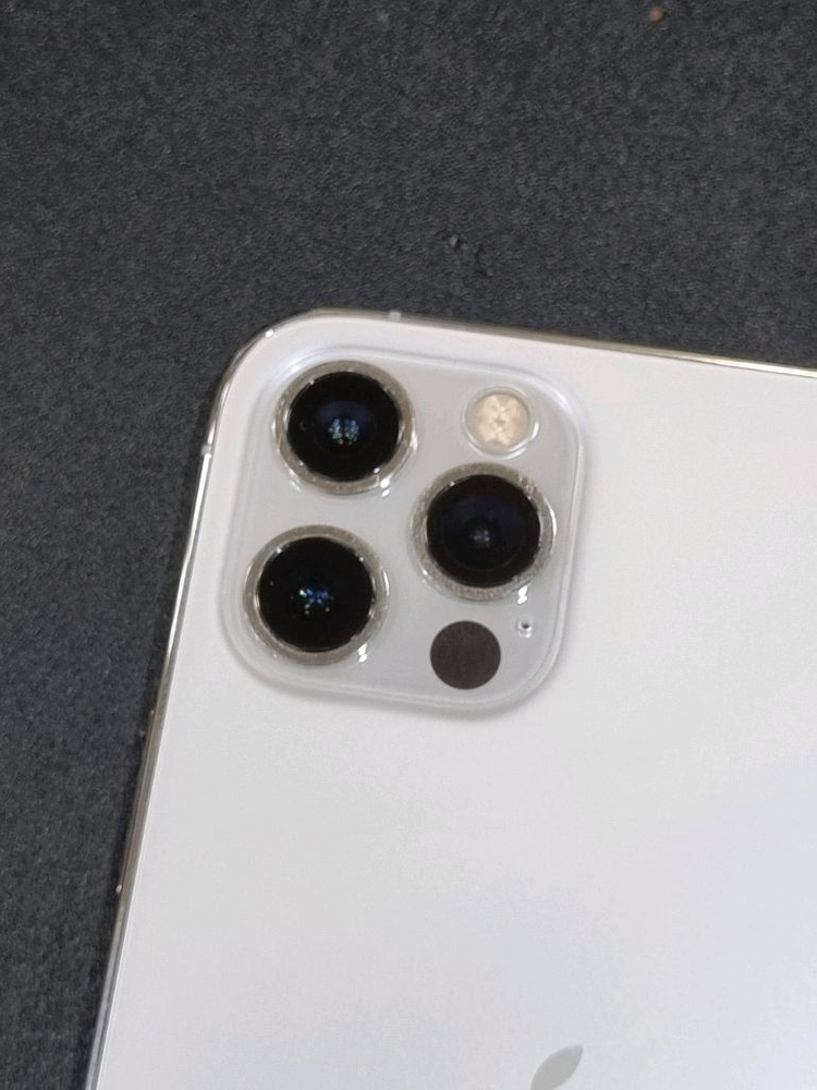 아이폰12프로 256GB 실버 배터리 84% 이미지