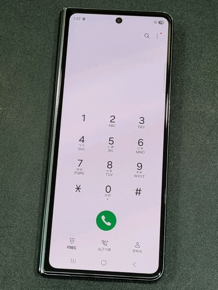 갤럭시Z폴드4 256GB 그레이그린 F936N 이미지