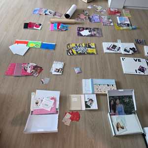 아이브 앨범 및 굿즈 이미지