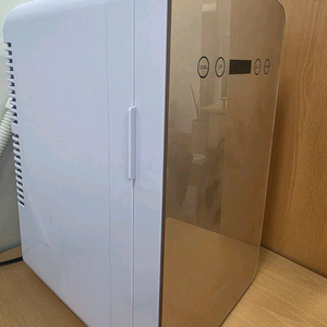 프리즘 미니 냉장고, 화장품 냉장고, 차량용 냉장고 싸게 팝니다 이미지