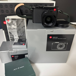 라이카 q2 전상품 이미지