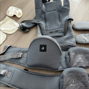 포그내 맥스 플로우 그레이 메쉬 아기띠 세트 이미지