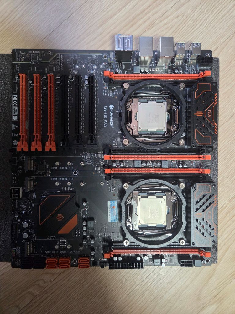 HUANANZHI X99-F8D PLUS 듀얼 메인보드 + 제온 CPU 이미지