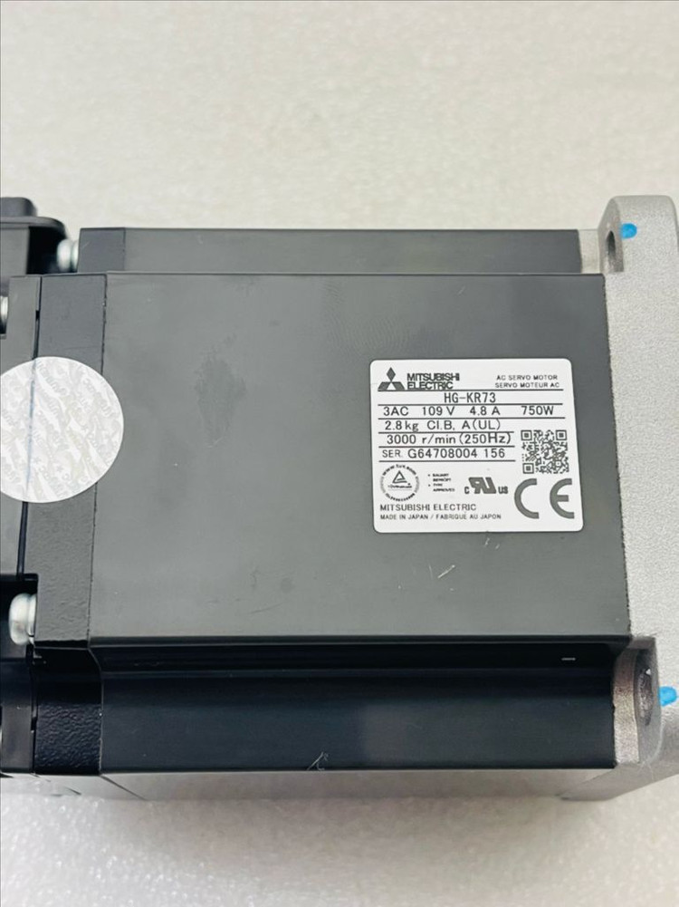 MITSUBISHI MR-J4-70B + HG-KR73 이미지