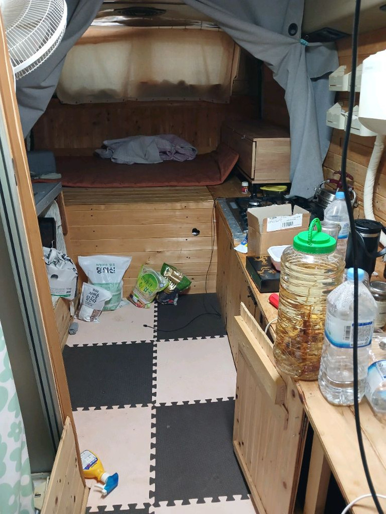 버스캠핑카 이미지