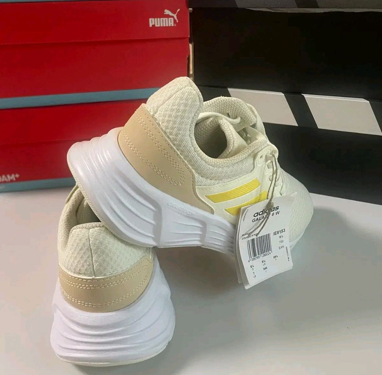 아디다스 운동화 스니커즈 240 새상품 이미지