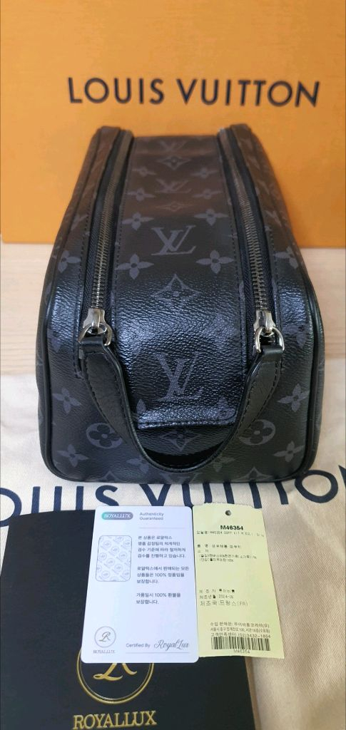 루이비통 돕키트 이클립스 클러치백/파우치백 새상품급 정품(감정서O)구찌프라다디올고야드샤넬셀린느보테가생로랑가방 이미지