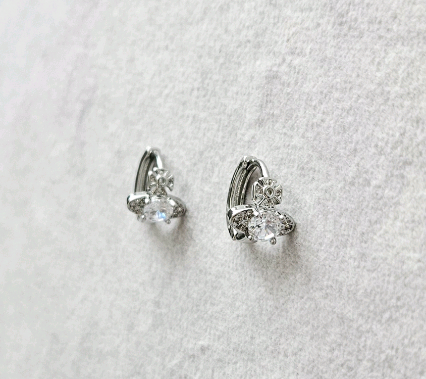 비비안 우주선 원터치 귀걸이,비비안 우주선 Y자 진주 목걸이 이미지