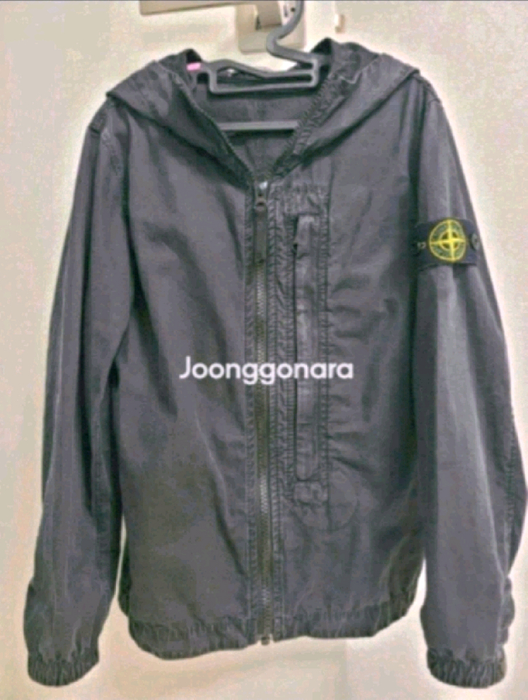 스톤아일랜드 키즈 후드 바람막이 자켓 이미지