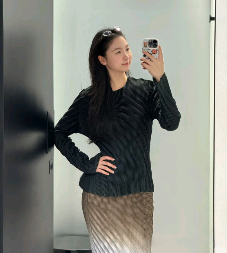 이세이미야케 뉘앙스 탑,플리츠플리즈 이미지