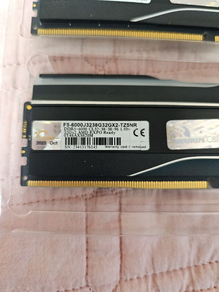 지스킬 DDR5 64GB RGB 메모리 이미지