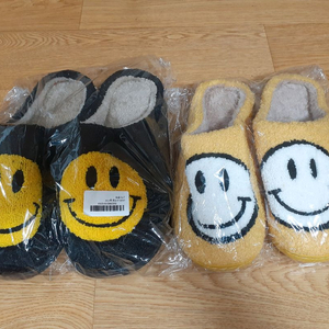 스마일 슬리퍼 남여공녀 새거입니다 편하게 보세요 세트 15000 이미지