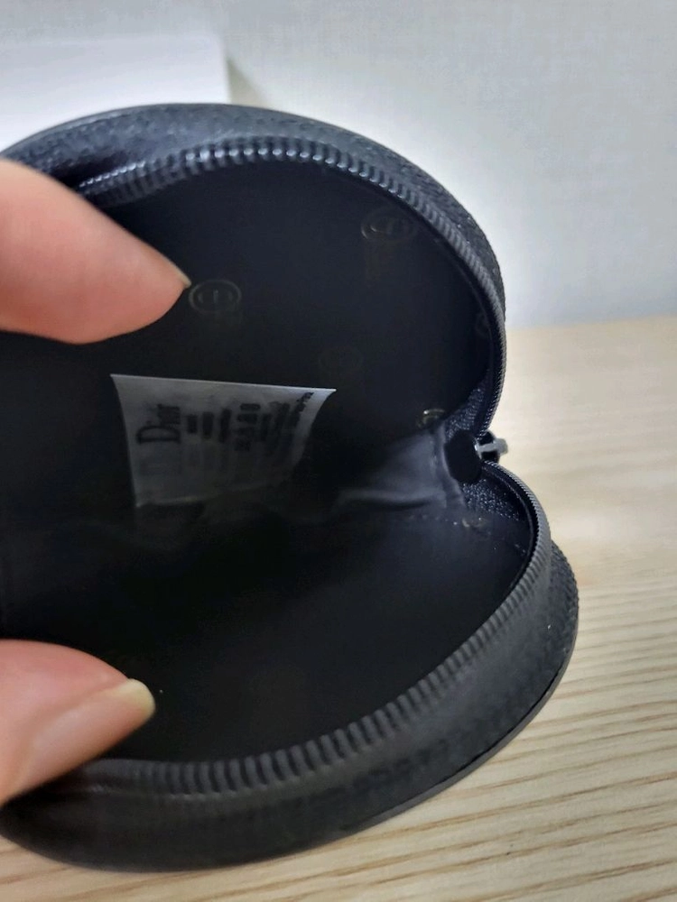 정품) 디올 동전 지갑 (코스메틱) 이미지