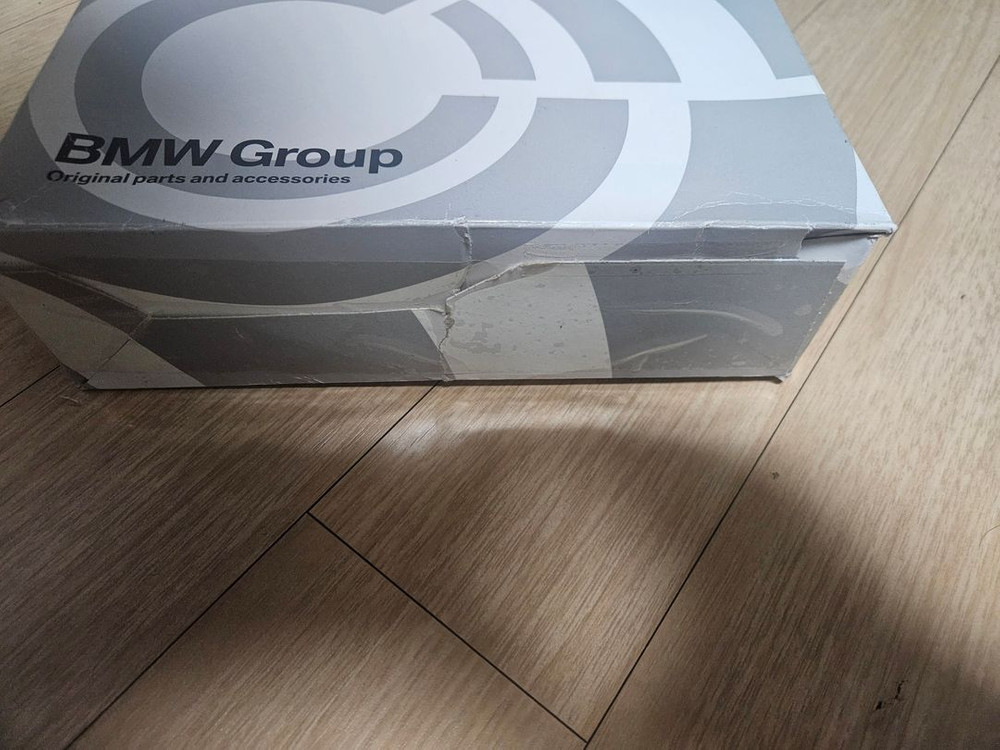 BMW 5시리즈 G30 순정 에어필터 팝니다 이미지