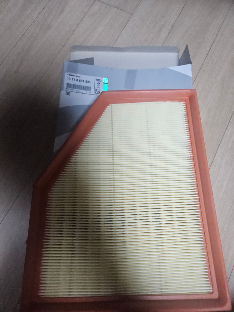 BMW 5시리즈 G30 순정 에어필터 팝니다 이미지