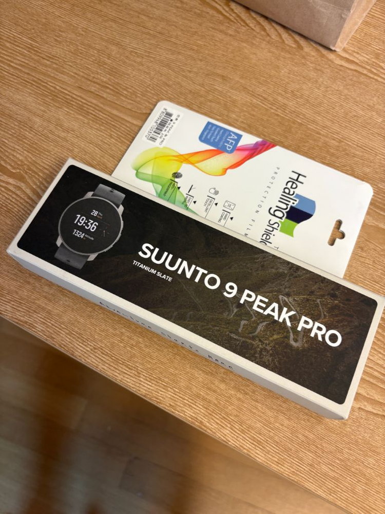 순토 9 피크 프로 티타늄 스마트 워치 이미지