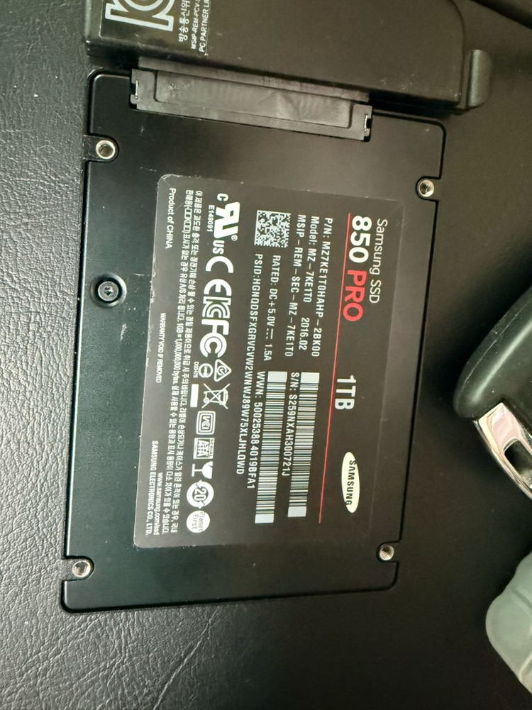 삼성 850pro 2.5inch ssd+외장케이스 이미지
