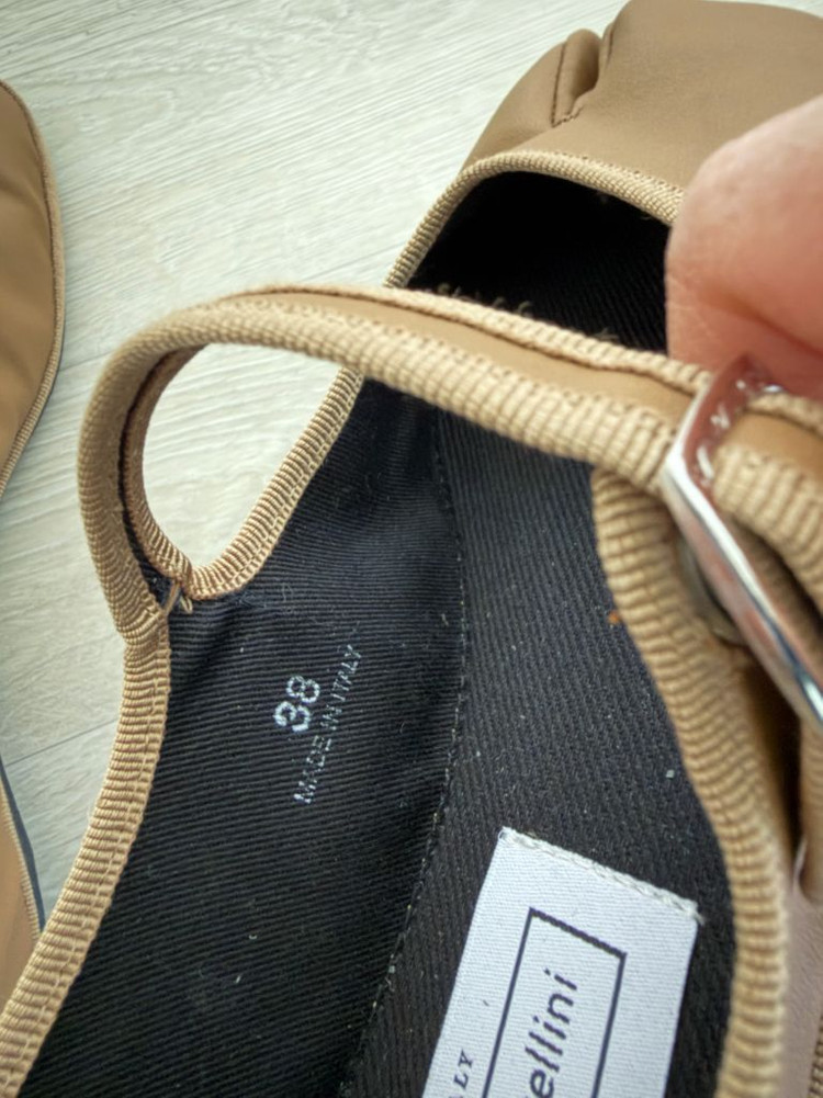 드로게리아 크리베리니 타비 메리제인 38 이미지