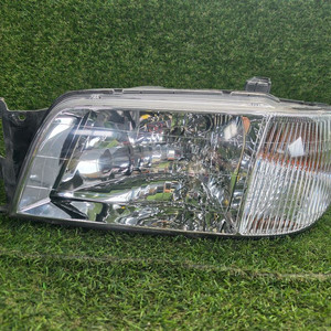 구형 에쿠스 LZ 리무진 운전석 제논HID 전조등 라이트 헤드램프 이미지