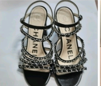 Chanel Lady Sandal 고급가죽 제품 램스킨 구두사이즈 37C 한국표준 230~240 이미지