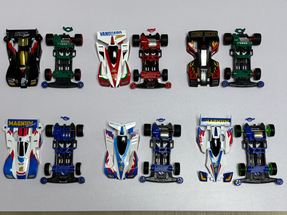 [개봉 조립품/타미야]미니사구(우리는 챔피언 미니카/ 풀도색 카울) 6체+미개봉 모터 1개+증정품 일괄 판매합니다 이미지