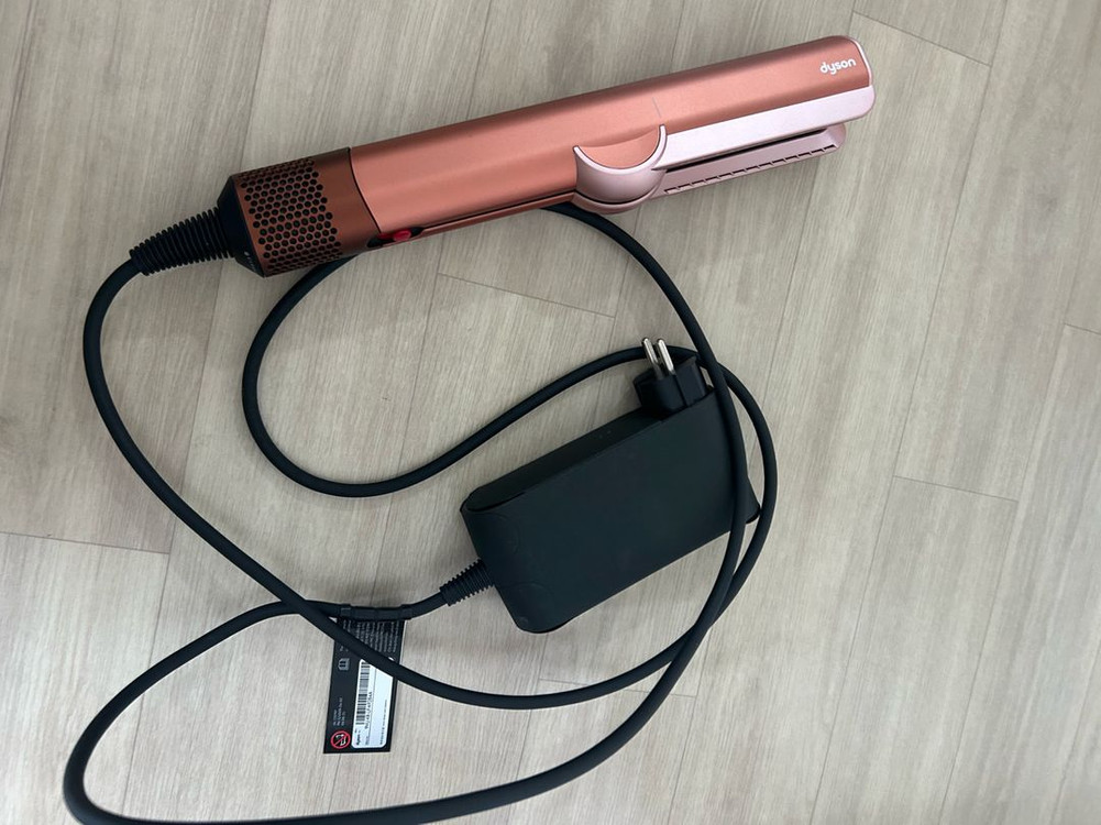 다이슨 에어 스트레이트 스트레이트너 이미지