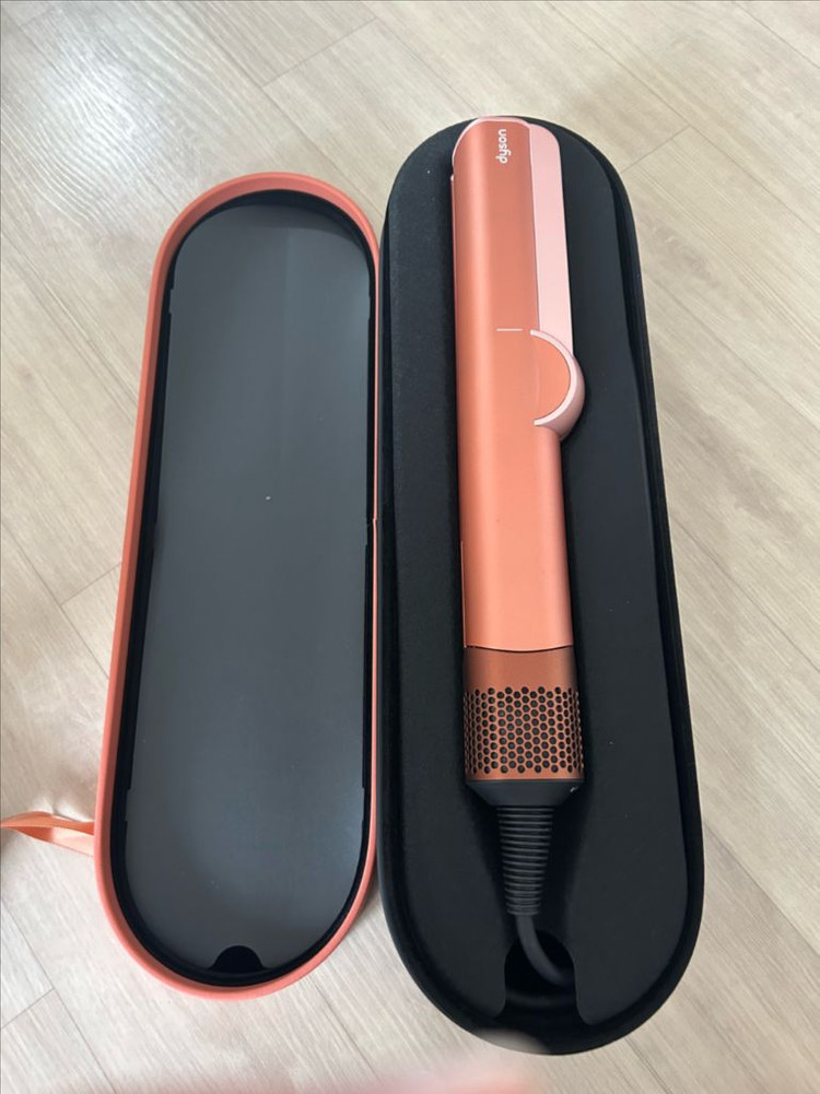 다이슨 에어 스트레이트 스트레이트너 이미지